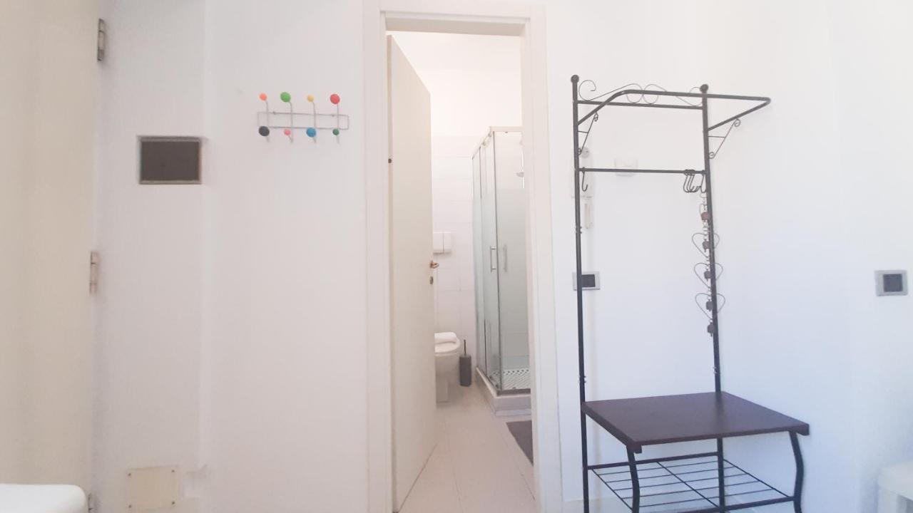 Joivy Light Isola Studio Milano Eksteriør billede
